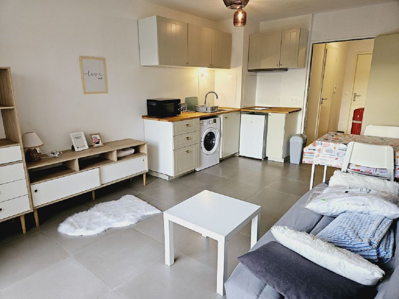 Appartement Studio ANTIBES (06600) AZUR CONCEPT GESTION