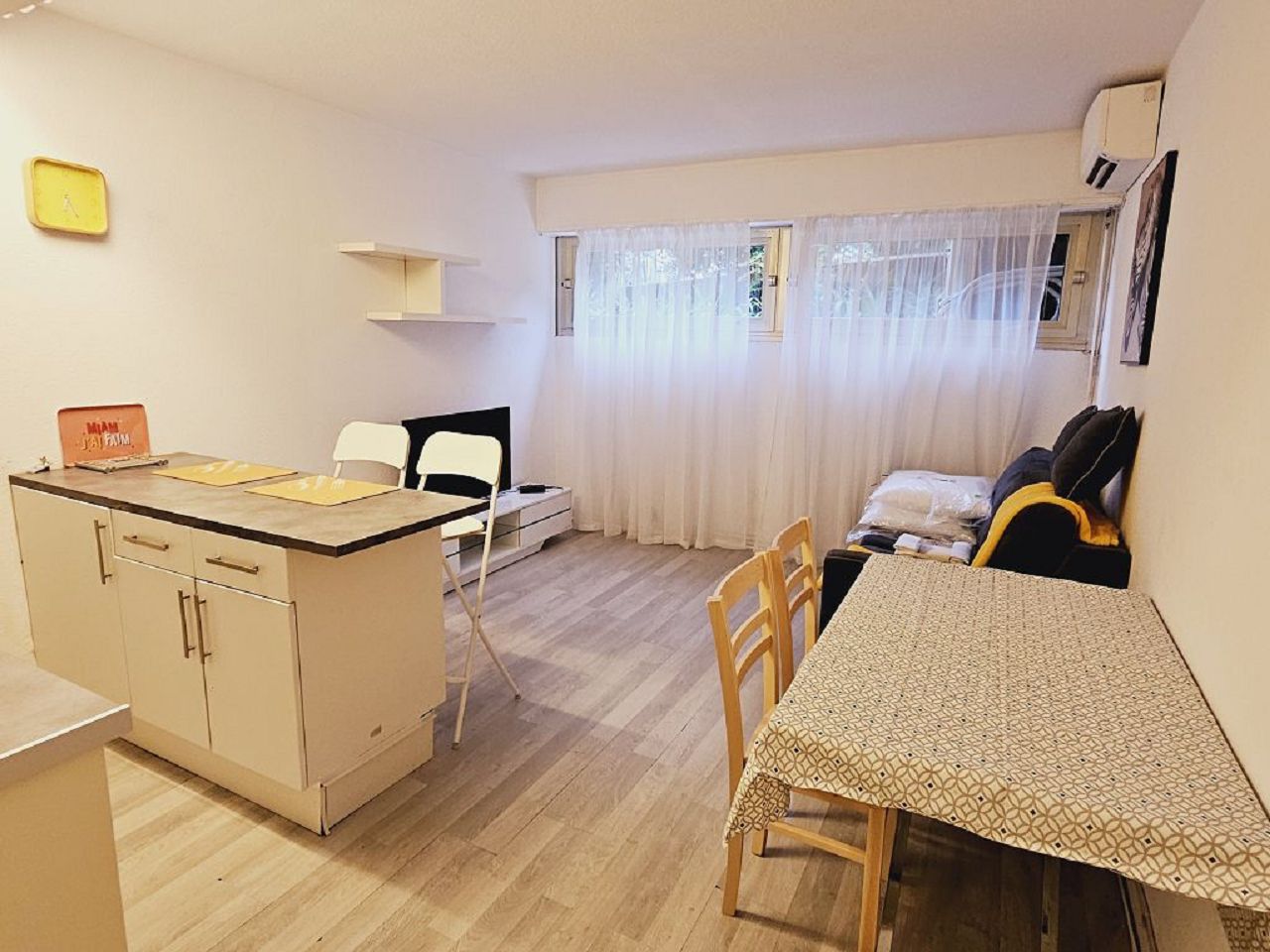 Appartement Studio ANTIBES (06600) AZUR CONCEPT GESTION